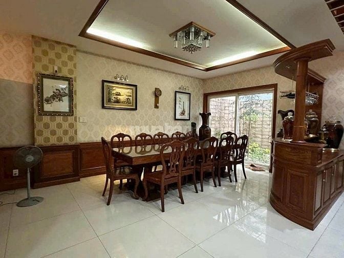 BIỆT THỰ 220m2 TRƯỜNG SƠN, SÂN BAY -( 13x17m ) 3 TẦNG- HXH CHỈ 36 TỶ