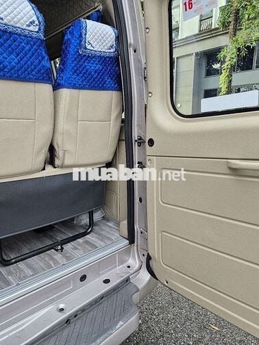 Ford luxury 2018 16 Chỗ 2.4 Diesel   - 170000 km