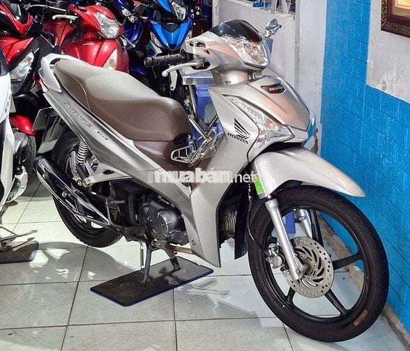 Future 2020 BS65 Máy zin chính chủ màu Bạc xám đẹp