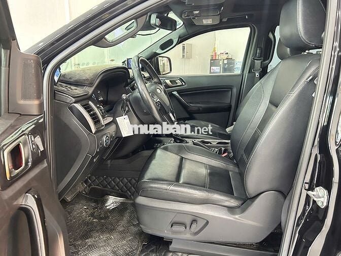 Everest Titanium BiTurbo 4x4 2022 Biển TP 1 Chủ