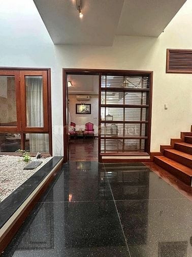 BIỆT THỰ 220m2 TRƯỜNG SƠN, SÂN BAY -( 13x17m ) 3 TẦNG- HXH CHỈ 36 TỶ