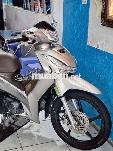 Future 2020 BS65 Máy zin chính chủ màu Bạc xám đẹp