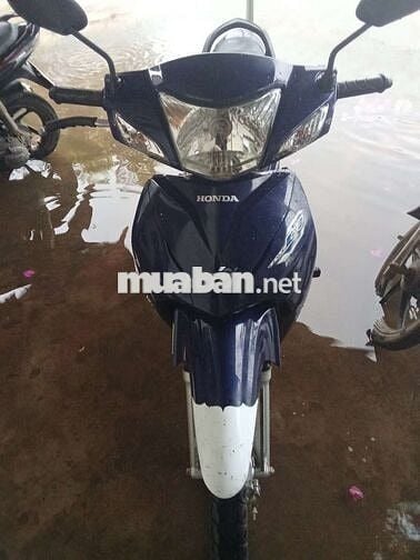 Ket tiền cần bán cho a e đi chơi