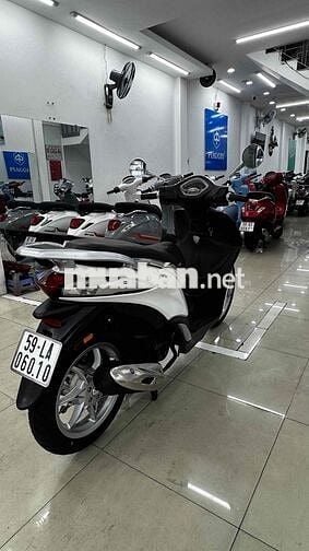 Libety 50cc chính hãng Piaggio ko cần bằng lái