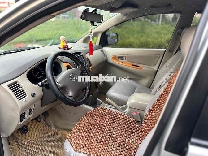 Toyota Innova 2010 G - 152886 km