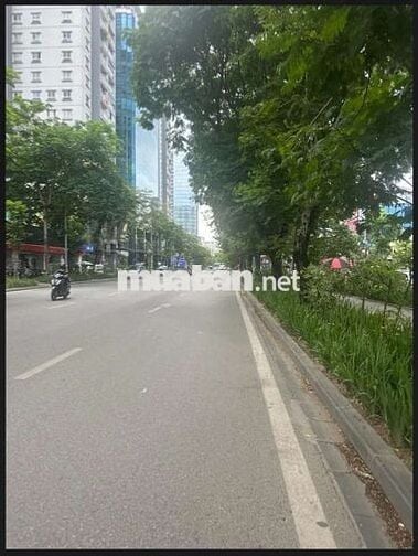 Tôi cần bán nhà Thái Hà 2 mặt ngõ ô tô chánh đỗ kinh doanh sầm uất .
