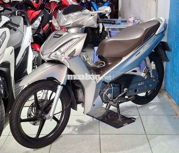 Future 2020 BS65 Máy zin chính chủ màu Bạc xám đẹp