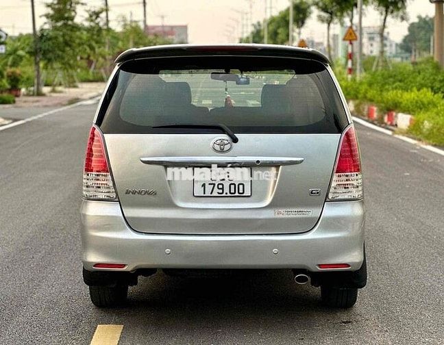 Toyota Innova 2010 G - 152886 km