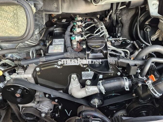 Ford luxury 2018 16 Chỗ 2.4 Diesel   - 170000 km