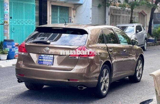 Toyota Venza 2009 đăng ký 2011 bản full