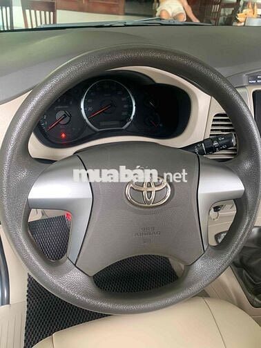 Toyota Innova 2016 2.0E - 175 km