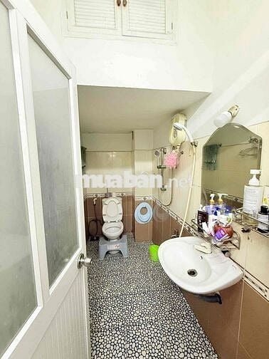 Bán nhà ,64 m2 xây trệt lầu,chỉ hơn 4 tỷ,Lê Đức Thọ quận Gò Vấp