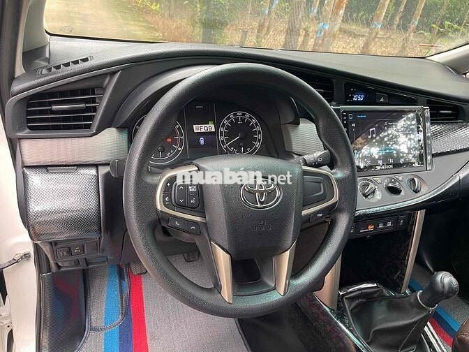 Toyota Innova 2020 E 2.0 MT - 68000 km