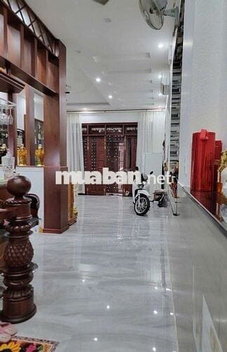 NHÀ ĐẸP HẺM 4 TẦNG - LẠC LONG QUÂN Q11 ( 5,4m x 14m)