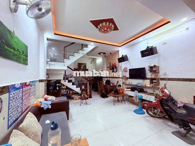 Nhà Ngay Lotte Mart Nguyễn Văn Lượng, Gò Vấp, 41m2, 4Tỷ630