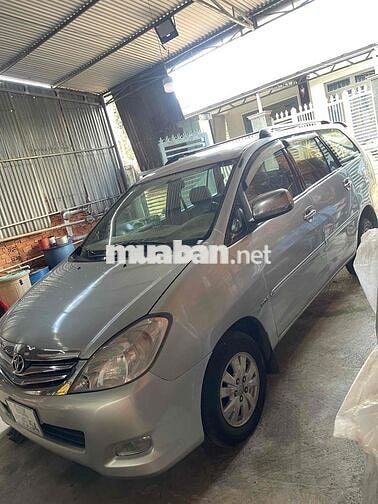 Toyota Innova 2008 G - 112233 km