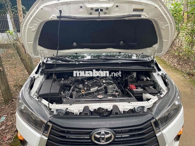 Toyota Innova 2020 E 2.0 MT - 68000 km