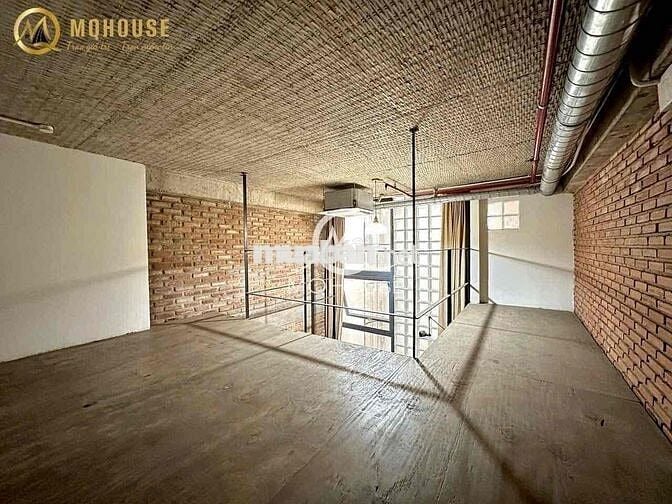 DUPLEX CỬA SỔ TRỜI NGAY CỘNG HOÀ - ETOWN - NHÀ ĐẸP, MÁY GIẶT RIÊNG