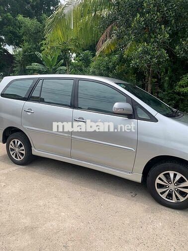 Toyota Innova 2016 2.0E - 175 km