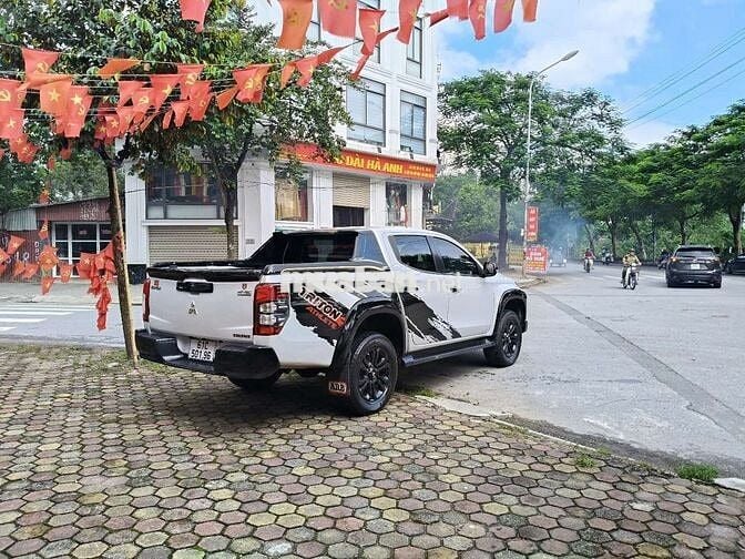 Triton GLS mivec athletes số tự động 1 cầu 2021
