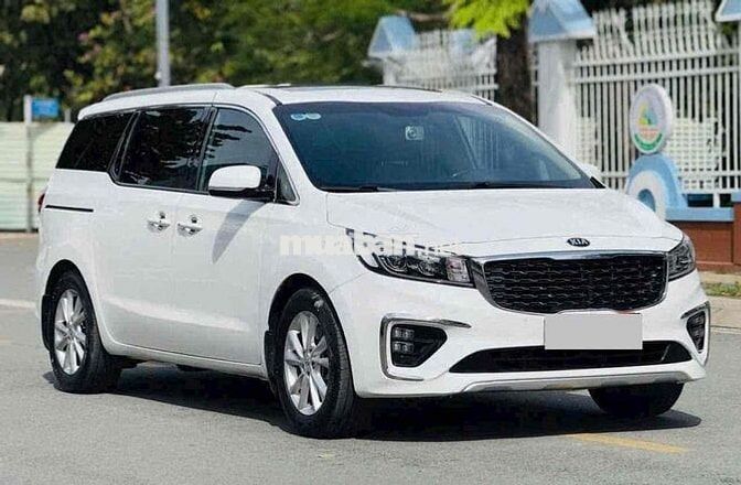 Bán Kia Sedona 2018 2.2 DATH hỗ trợ bank