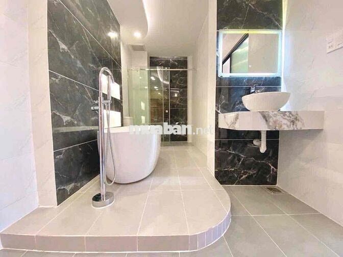 NHÀ FULL NỘI THẤT ĐƯỜNG SỐ 51 PHƯỜNG 14