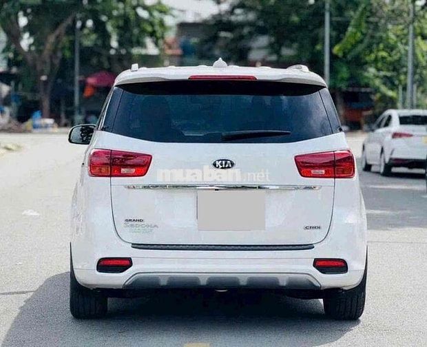 Bán Kia Sedona 2018 2.2 DATH hỗ trợ bank