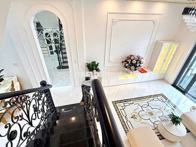 2 CĂN NHÀ PHƯỜNG 5 TRUNG TÂM NỘI Ô LUXURY ĐẲNG CẤP HẺM XE HƠI