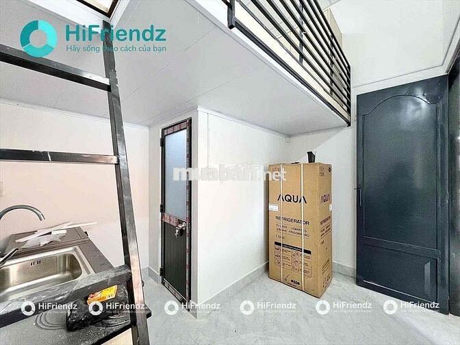 phòng có gác full nội thất rộng28m2 nằm ngay công viên làng hoa