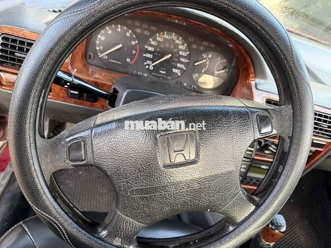 Honda Accord 1990 MT - 200000 km