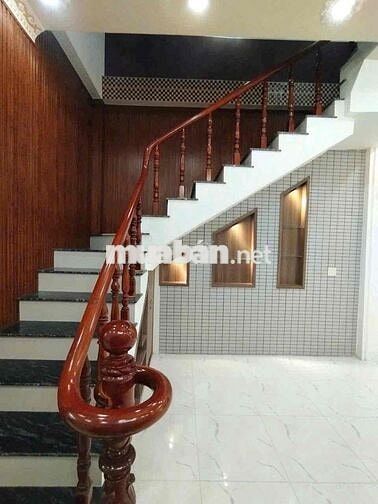 Nhà Trệt Lầu 2pn 2 máy lạnh Rạch Ông Dựa