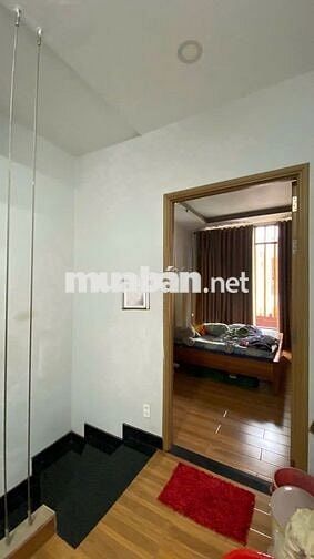 CHO THUÊ NHÀ NGUYÊN CĂN MỚI RỘNG 60M2 CÓ 3PN 3WC GẦN PHẠM VĂN ĐỒNG