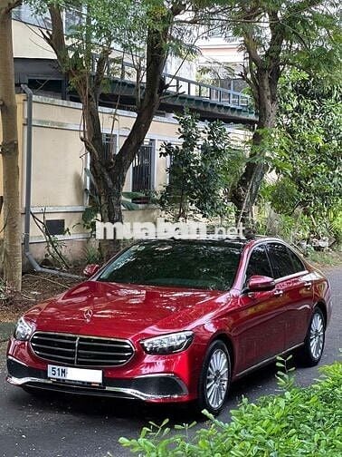 Mercedes E200 Exclusive thu hút mọi ánh nhìn !