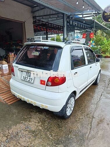10 361 2007 SE color 0.8 MT - 100000 km