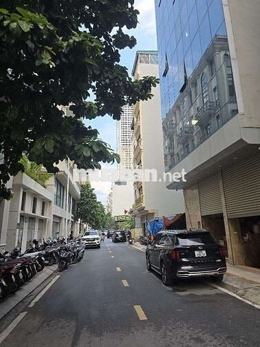 BÁN NHÀ VẠN PHÚC HÀ ĐÔNG - 5 TẦNG X 35M - THIẾT KẾ HIỆN ĐẠI - Ở NGAY ! BÁN NHÀ VẠN PHÚC HÀ ĐÔNG - 5 TẦNG X 35M - THIẾT KẾ HIỆN ĐẠI - Ở NGAY !