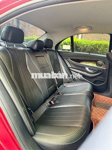 Mercedes E200 Exclusive thu hút mọi ánh nhìn !