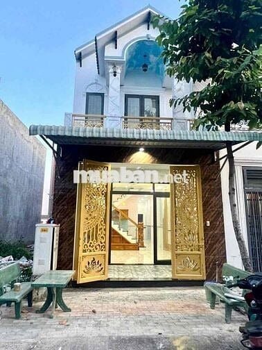 nhà đường Tân Hiệp 17 ,Tân Uyên , 3phong ngủ, đường 7m đậu ô tô ok