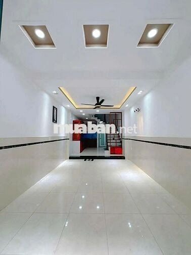 Nhà sát mặt tiền Phan Xích Long, Phú Nhuận - 38m2 - 5 Tầng đúc BTCT.