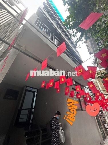 Bán CHDV Nguyễn Khánh Toàn -130m, Mt 7,2m -Thuê 160 triệu/ th -25,9 Tỷ