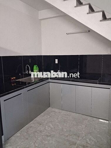 Gia đình cần bán nhà hòa liên 5