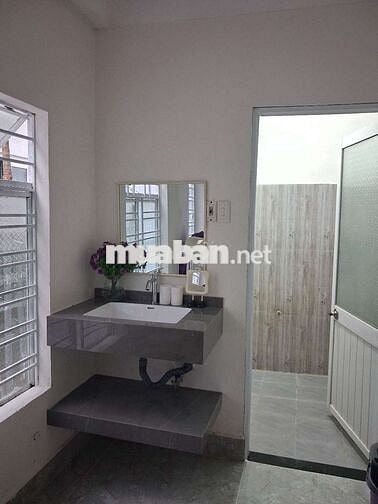 Gia đình cần bán nhà hòa liên 5