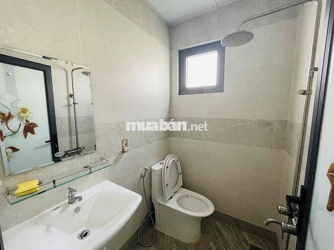 Cho thuê căn hộ Studio Rộng Cửa sổ thoáng Q4 gần cầu Kênh Tẻ