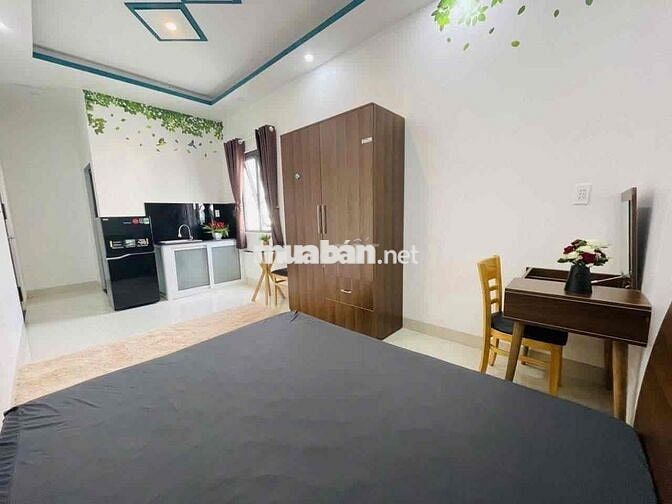 Cho thuê căn hộ Studio Rộng Cửa sổ thoáng Q4 gần cầu Kênh Tẻ
