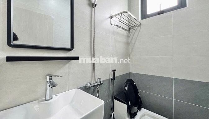 STUDIO TÁCH BẾP FULL NỘI THẤT CÓ MGR, NEW KENG GẦN NGÃ TƯ HÀNG XANH