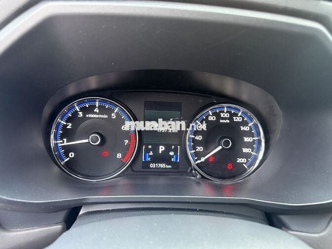 Mitsubishi Xpander Premium 2024 Đỏ - Odo 31.700km
