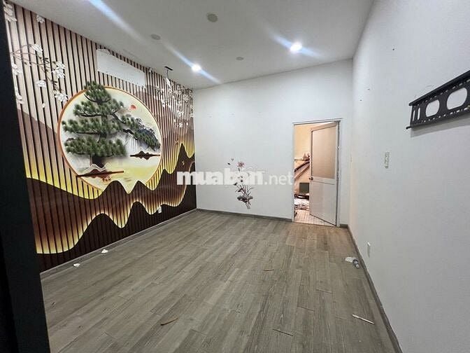 Hot ! Nhà Nguyễn Gia Trí Bình Thạnh - 4x21, trệt 2 lầu đẹp -  25 Triệu