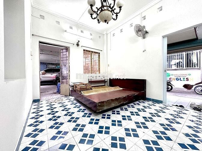 Thuê Nhà Nguyên Căn  2PN Lê Quang Định Gần Chợ Bà Chiểu