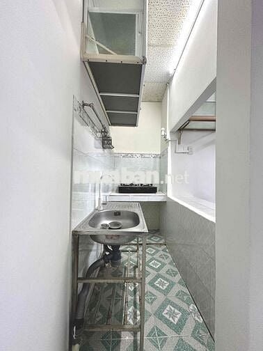 Thuê Nhà Nguyên Căn  2PN Lê Quang Định Gần Chợ Bà Chiểu