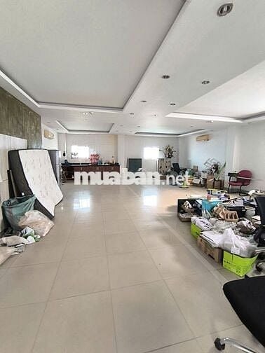 NGUYÊN CĂN MẶT TIỀN ÂU CƠ ,DT 6X30M TRỆT 4 LẦU 7 PHÒNG
