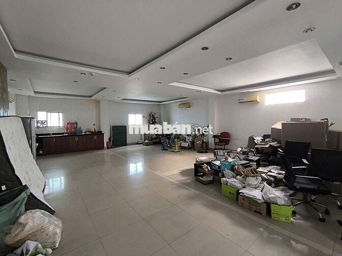 NGUYÊN CĂN MẶT TIỀN ÂU CƠ ,DT 6X30M TRỆT 4 LẦU 7 PHÒNG